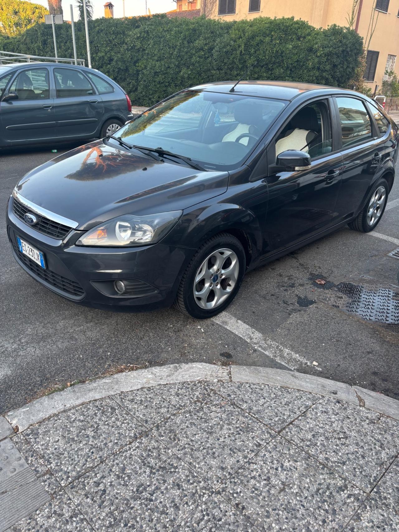 Ford Focus 1.6 TDCi (110CV) 5p. Tit. DPF
