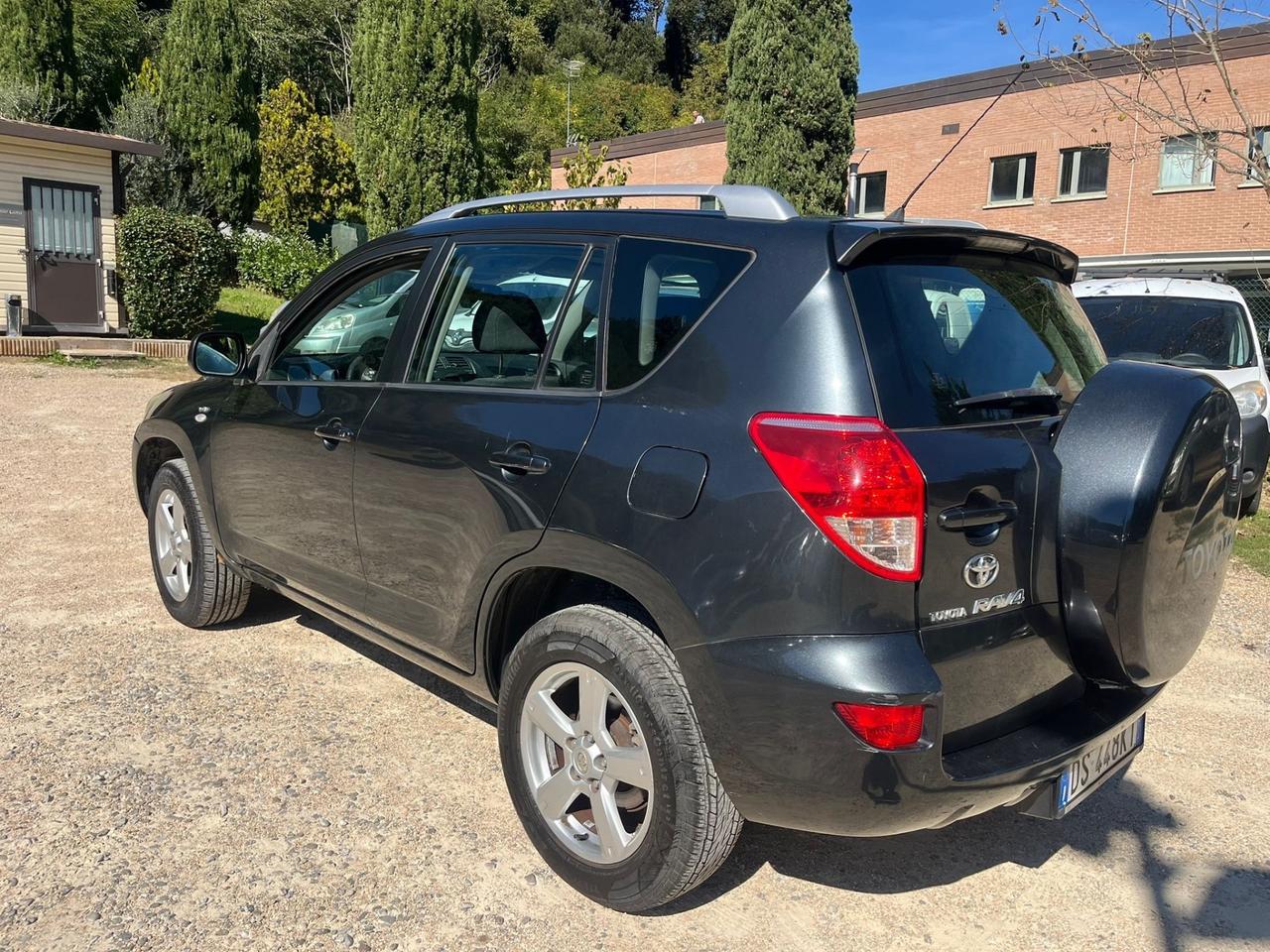 Toyota RAV 4 RAV4 2.2 D-4D 136 CV DPF Luxury