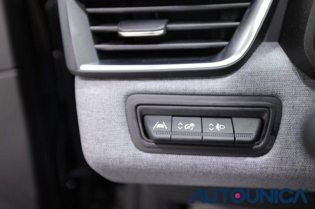 RENAULT Clio SCE 65 CV 5 PORTE EVOLUTION FARI LED NEOPATENTATI