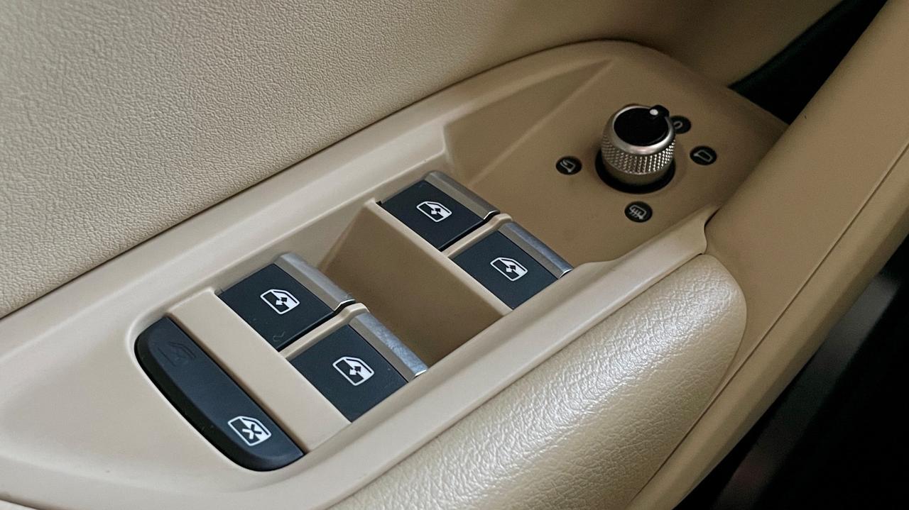 AUDI Q5 QUATTRO 40 2.0 BUSINESS ADVANCED S-TRONIC 204 CV - VIRTUAL COCKPIT, PELLE, TETTO