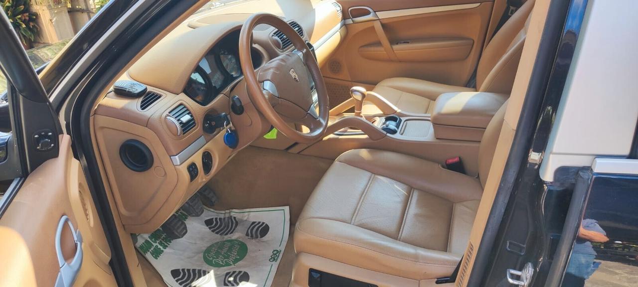 Porsche Cayenne 3.6 MANUALE