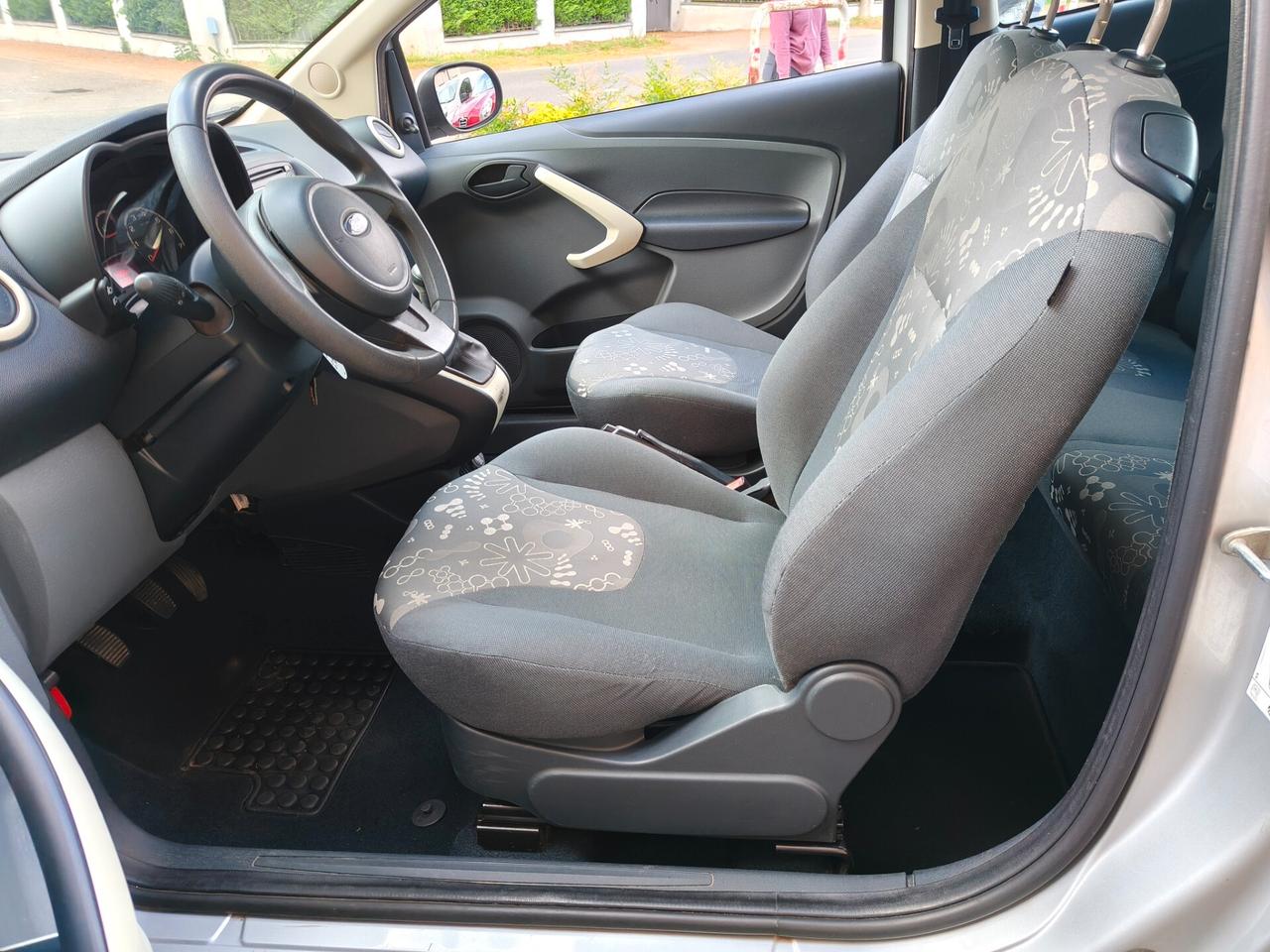 Ford Ka 1.2 8V 69 CV Individual