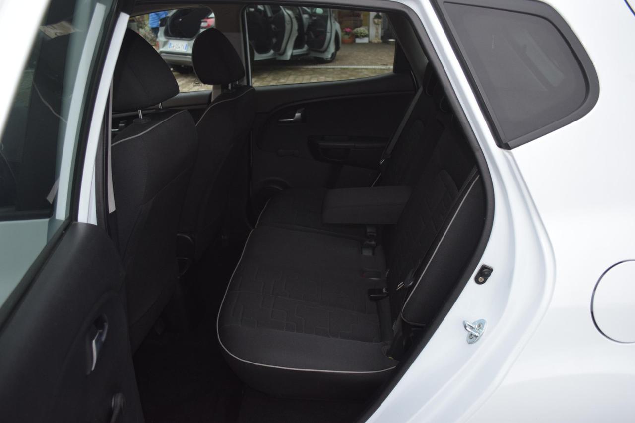 Kia Venga 1.4 crdi Active (wgt EX) 90cv