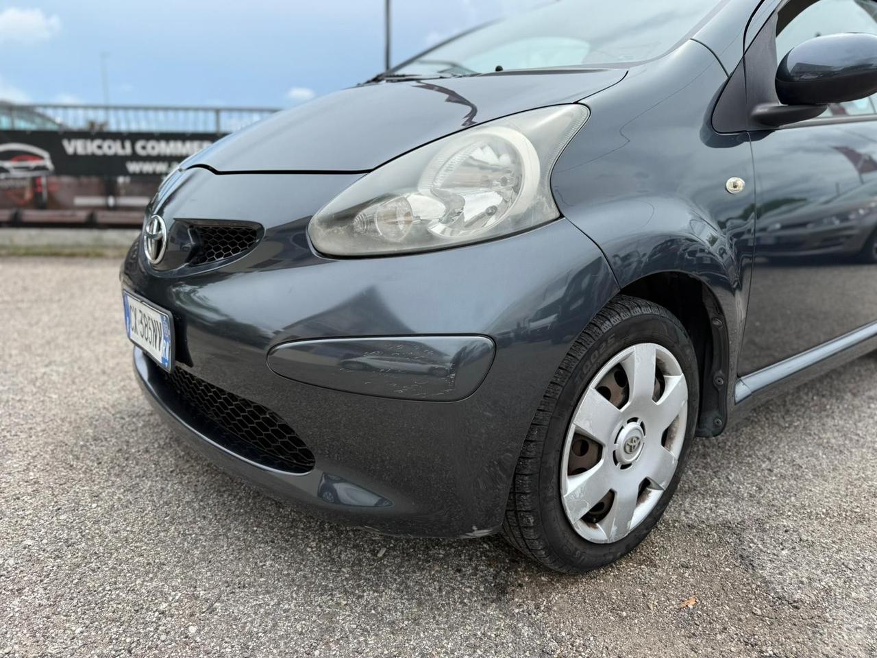 Toyota Aygo 1.0 12V VVT-i 3 porte Sol