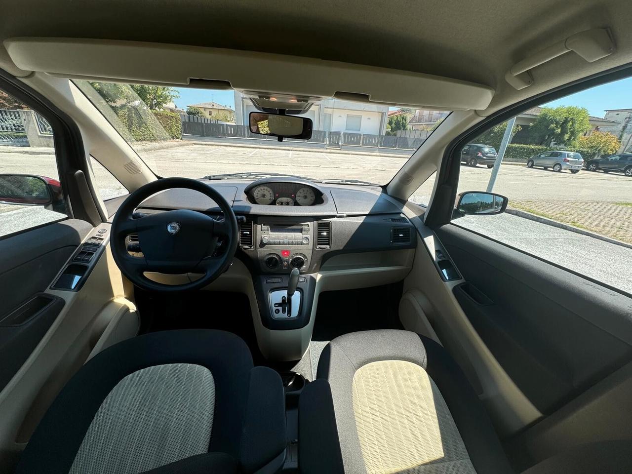 Lancia MUSA 1.4 16V Platino Plus