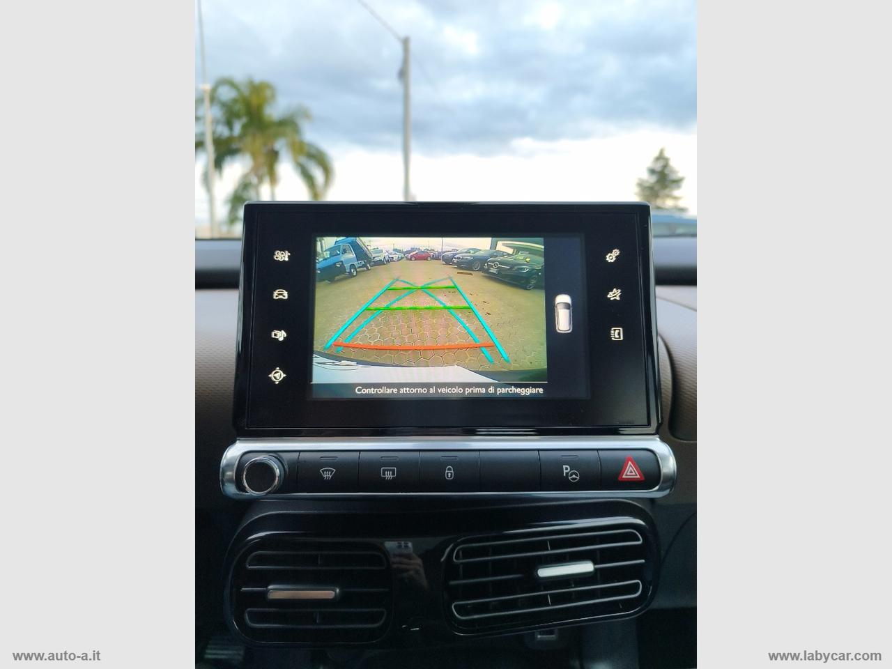 CITROEN C4 Cactus BlueHDi 100 Shine