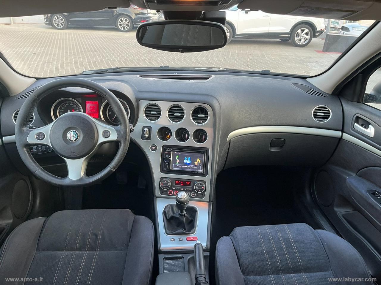 ALFA ROMEO 159 1.9 JTDm 16V SW Distinctive