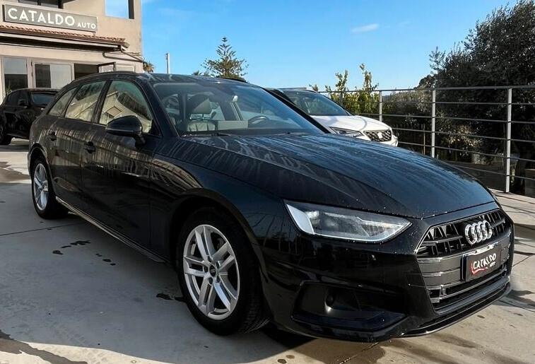 Audi A4 Avant 35 TDI/163 CV S tronic Business Advanced