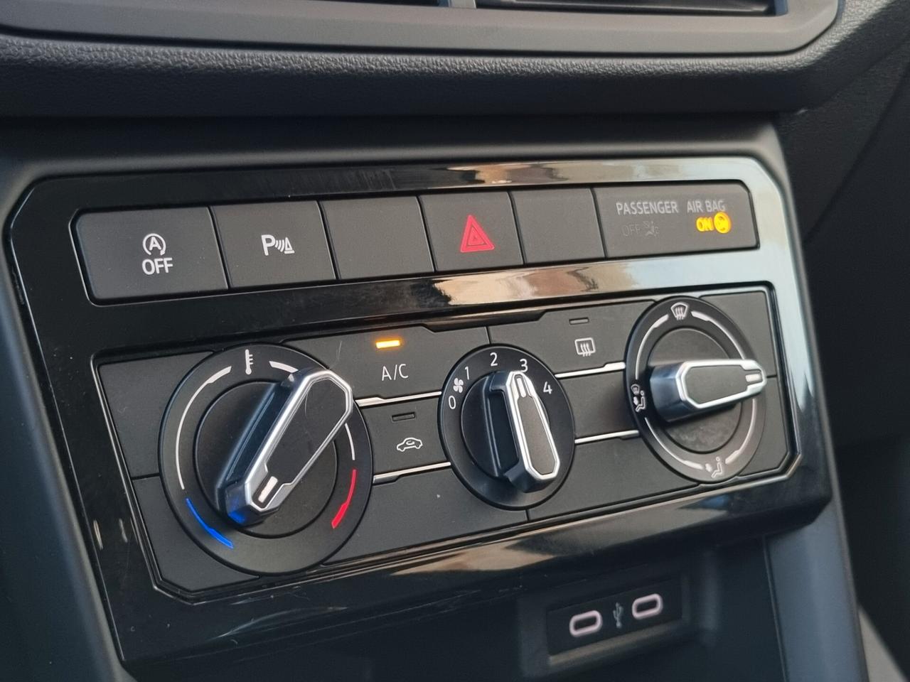 Volkswagen T-Cross 1.0 TSI Sport