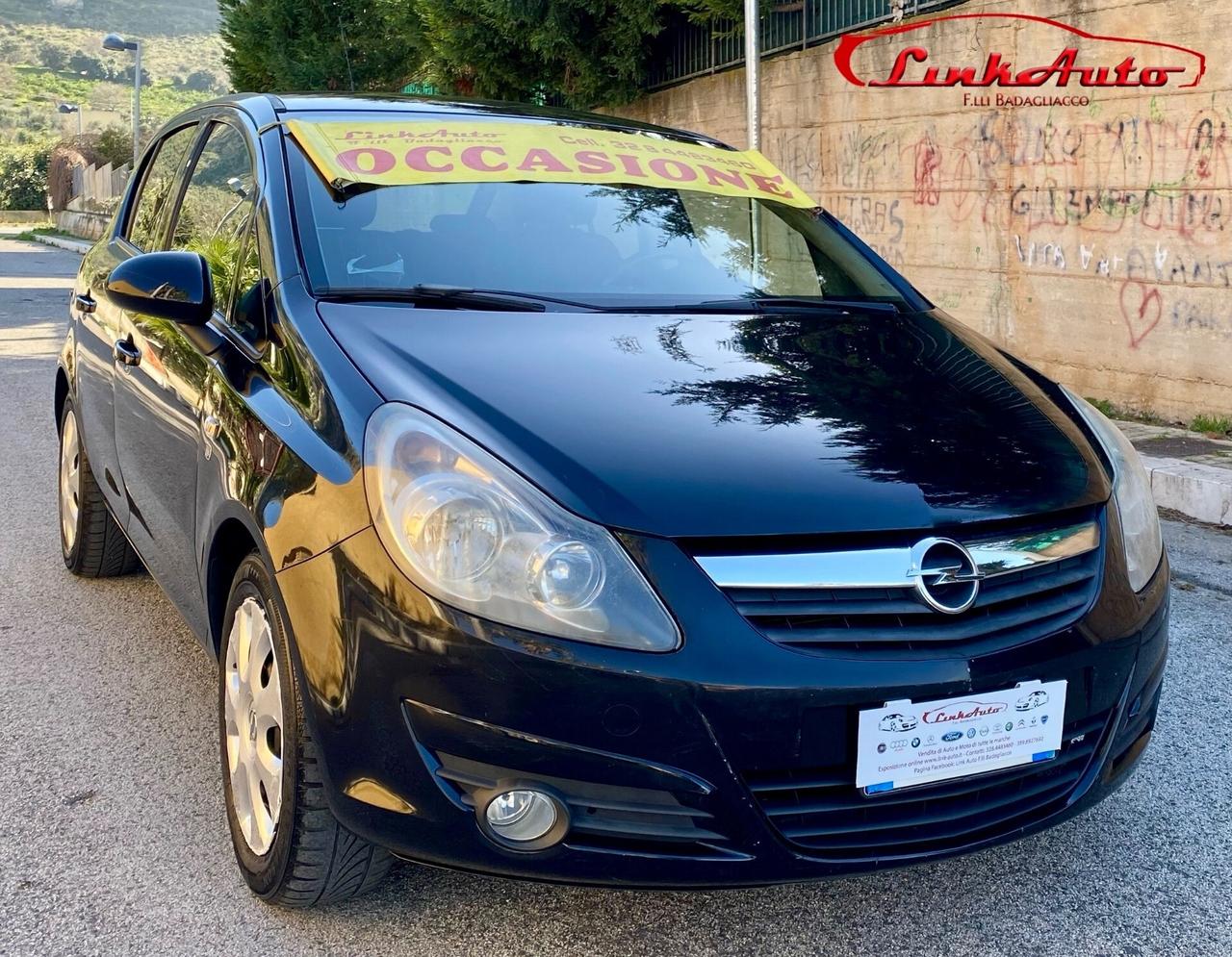 Opel Corsa 1.2 80CV 5 porte Cosmo
