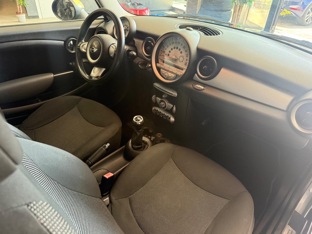 Mini 1.4 16V Ray G