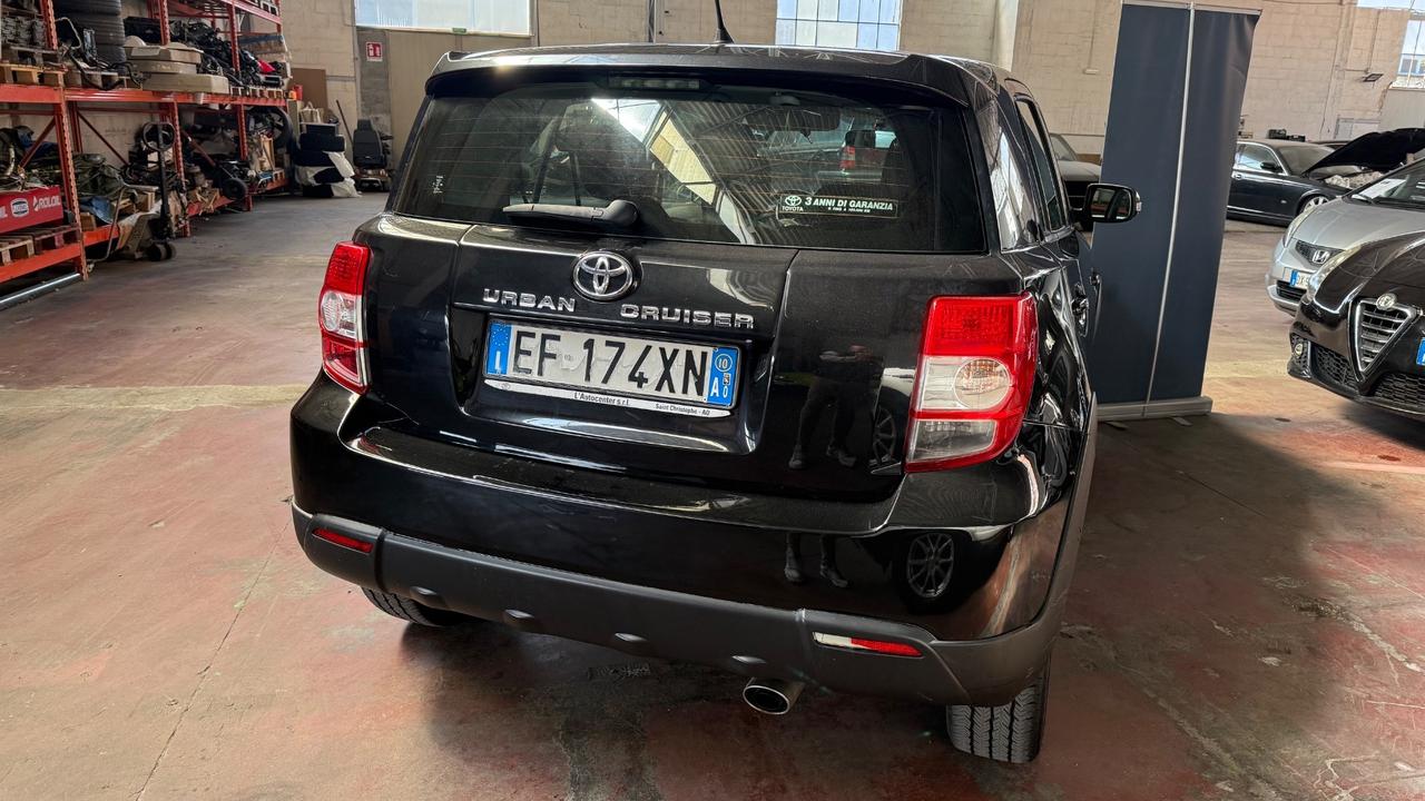 Toyota Urban Cruiser 1.4 D-4D AWD Luxury