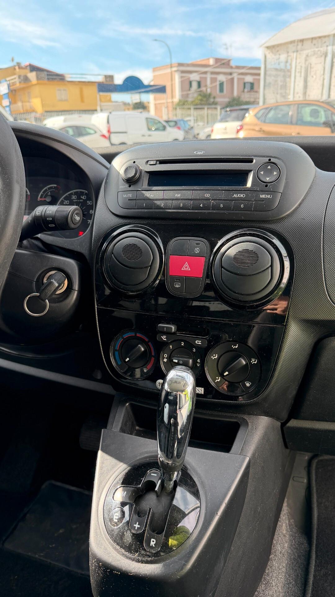 Fiat Qubo AUTOMATICO 1.3 MJT 75 CV Dynamic GARANZIA 12 MESI