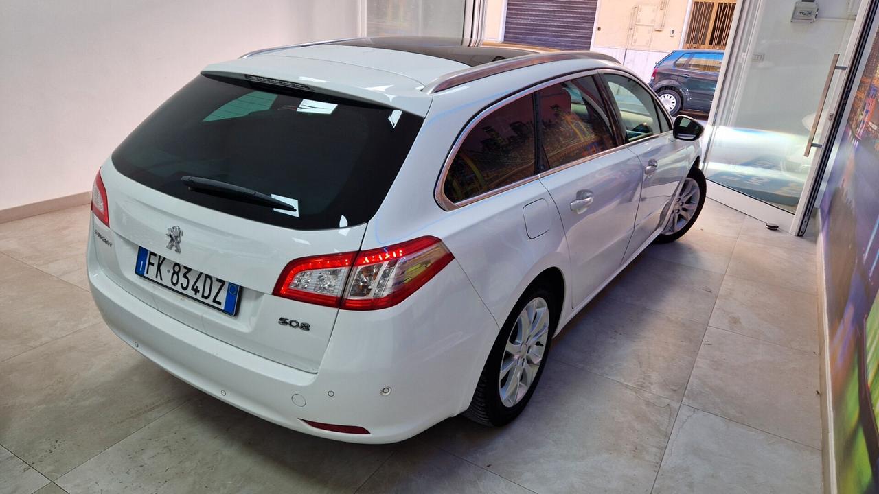Peugeot 508 BlueHDi 120 EAT6 S&S SW Allure