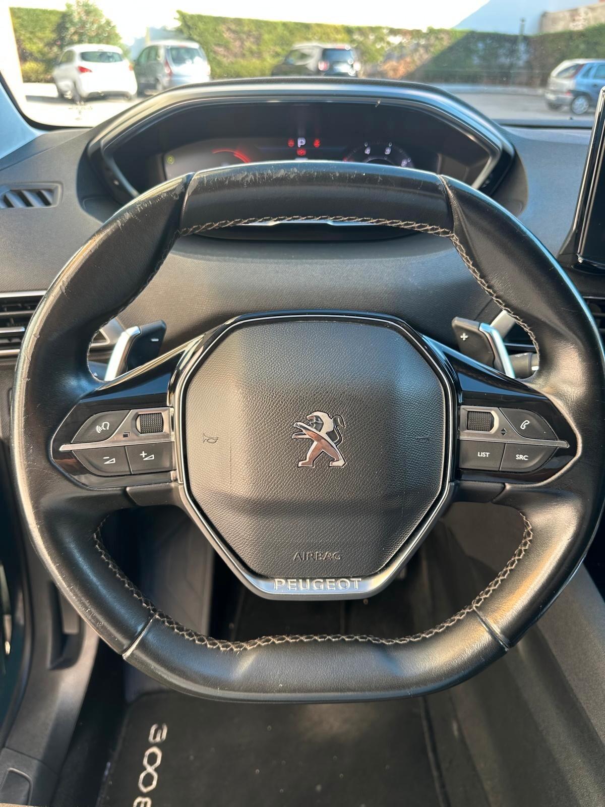 Peugeot 3008 BlueHDi 130 S&S EAT8 Allure Pack