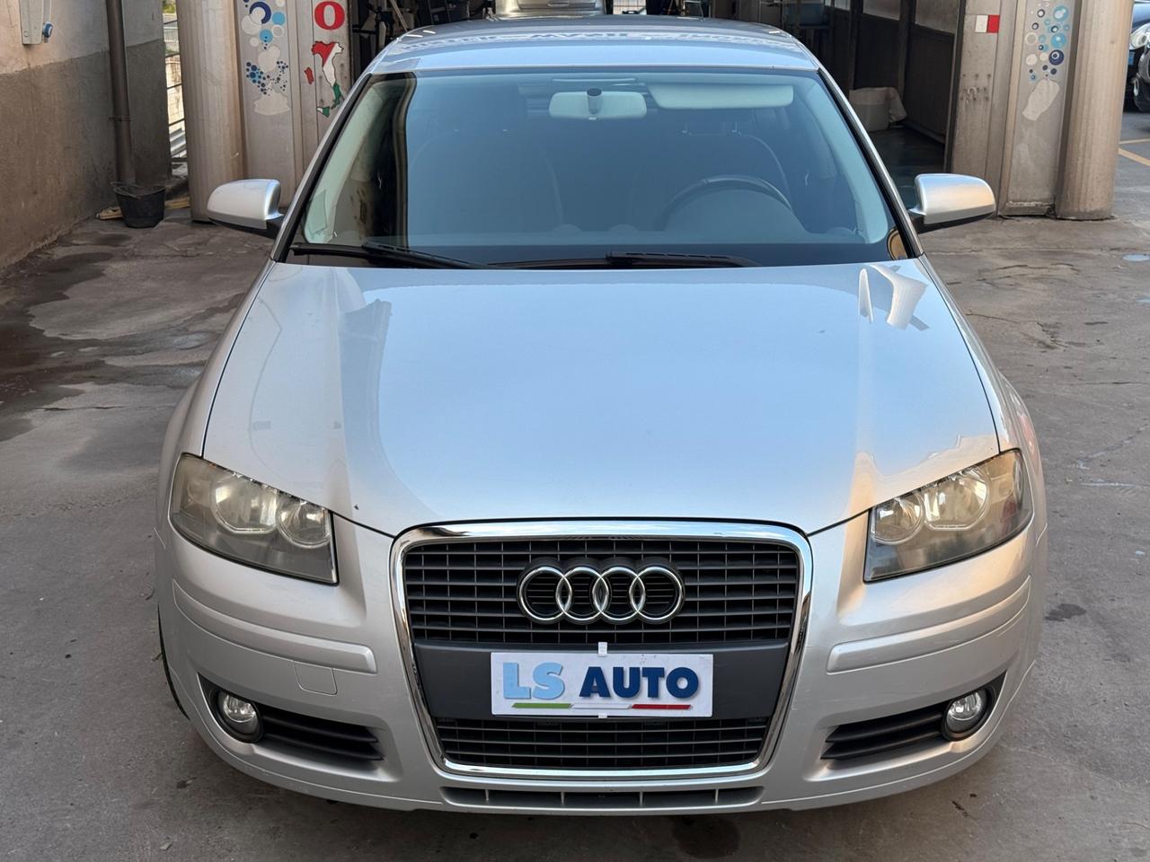 Audi A3 SPB 1.6 16V FSI Ambition