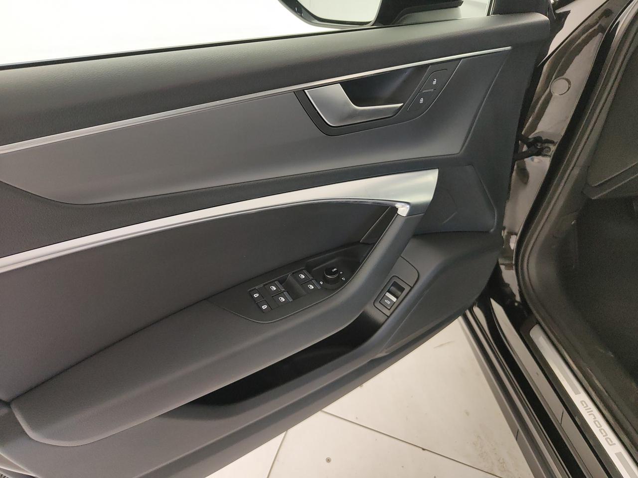 AUDI A6 Allroad 40 2.0 tdi mhev 12V quattro 2