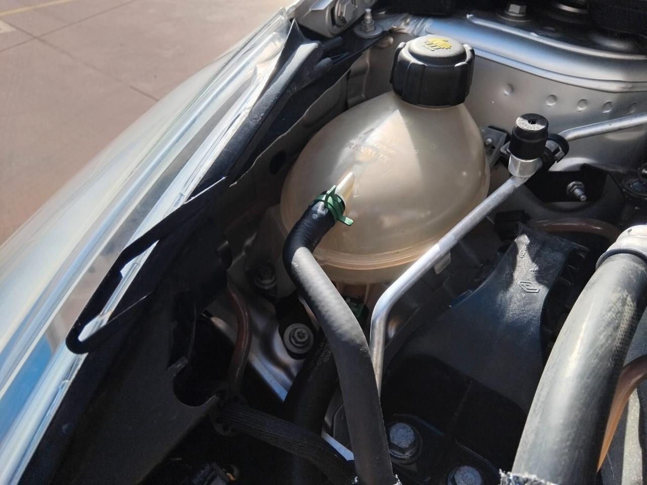 RENAULT CLIO 1.5 DCI 2015 ACCETTO PERMUTA