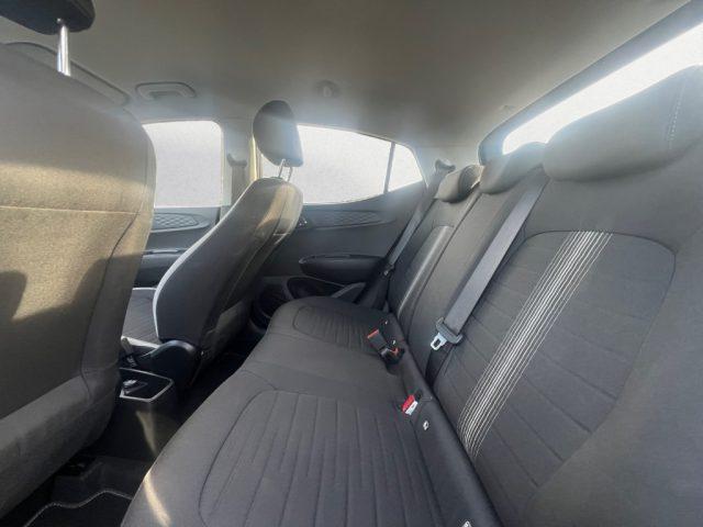 HYUNDAI i10 1.0 MPI Connectline