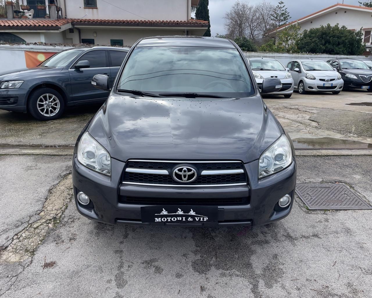 Toyota RAV 4 RAV4 2.2 D-4D 150 CV DPF Luxury