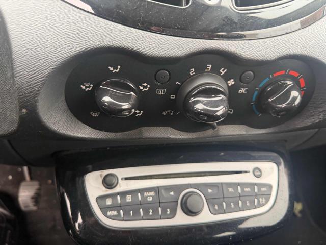 RENAULT Twingo 157,730km 1.2 16V Live senza nessun lavoro da fare