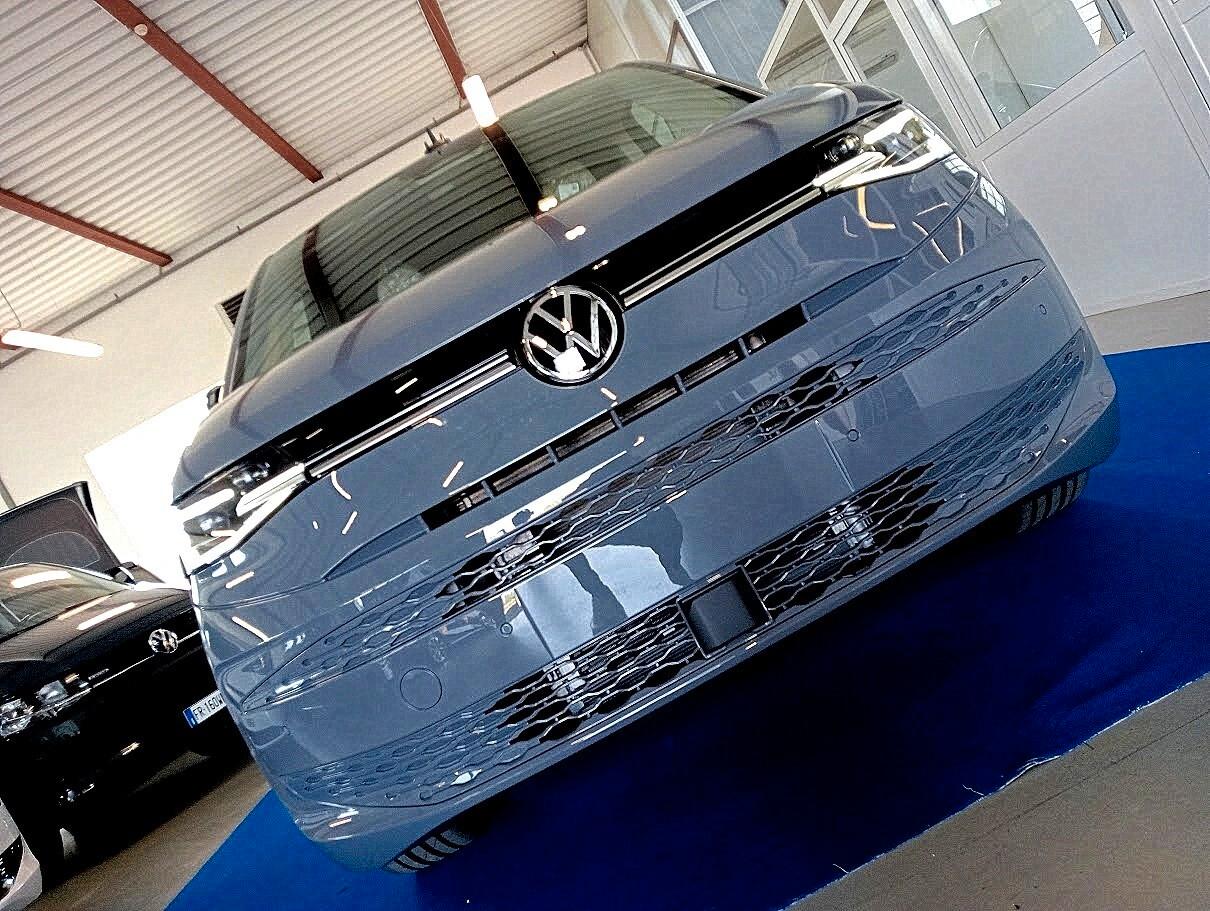 Volkswagen T7 Multivan 1.5 PHEV 4motion 245cv IQ LED GANCIO PORTE ELETTRICHE