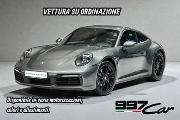 Porsche 992, 911 Coupe 3.0 Carrera auto, sedili sportivi
