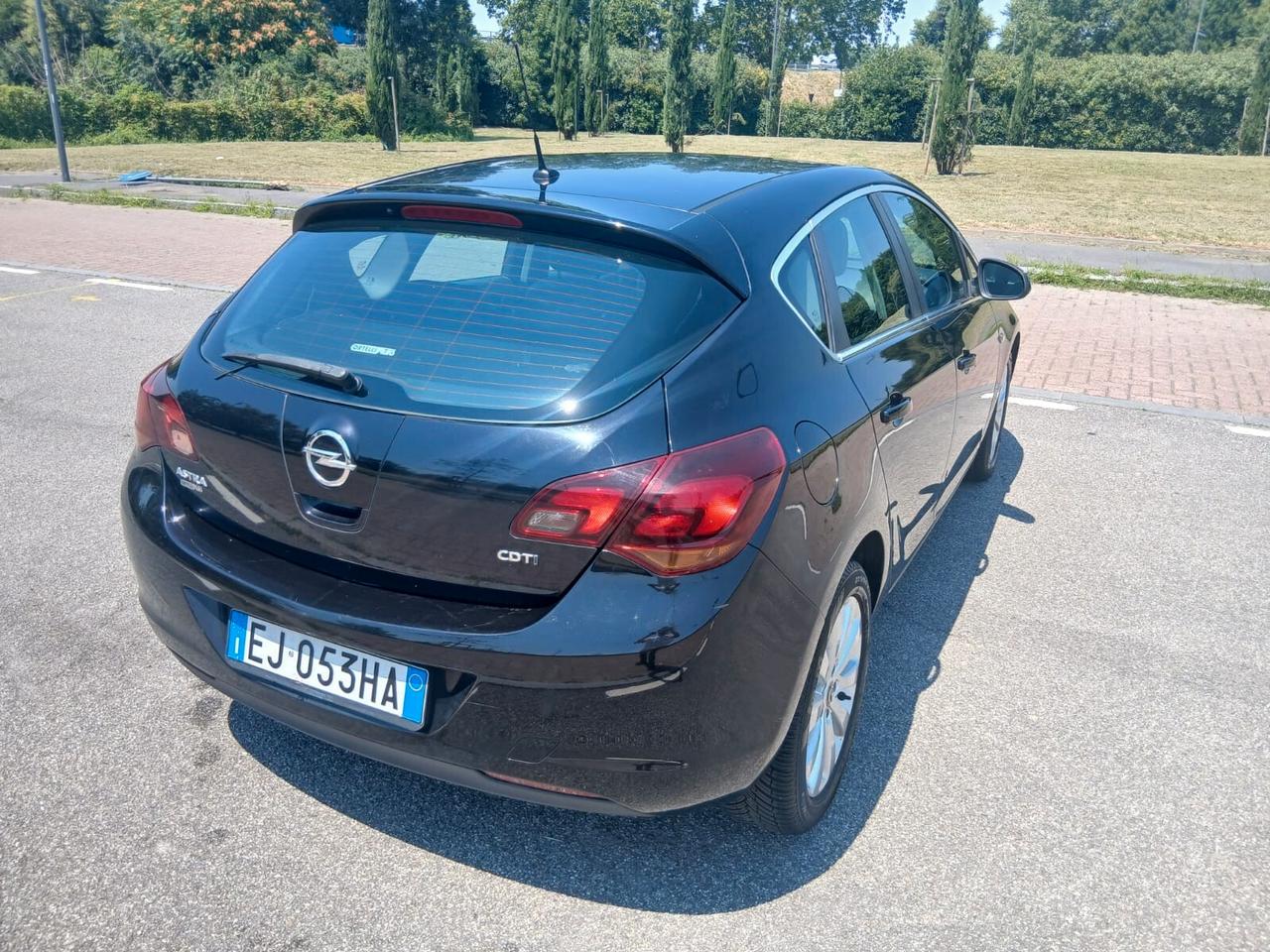 Opel Astra 1.7 CDTI 110CV 5 porte Cosmo