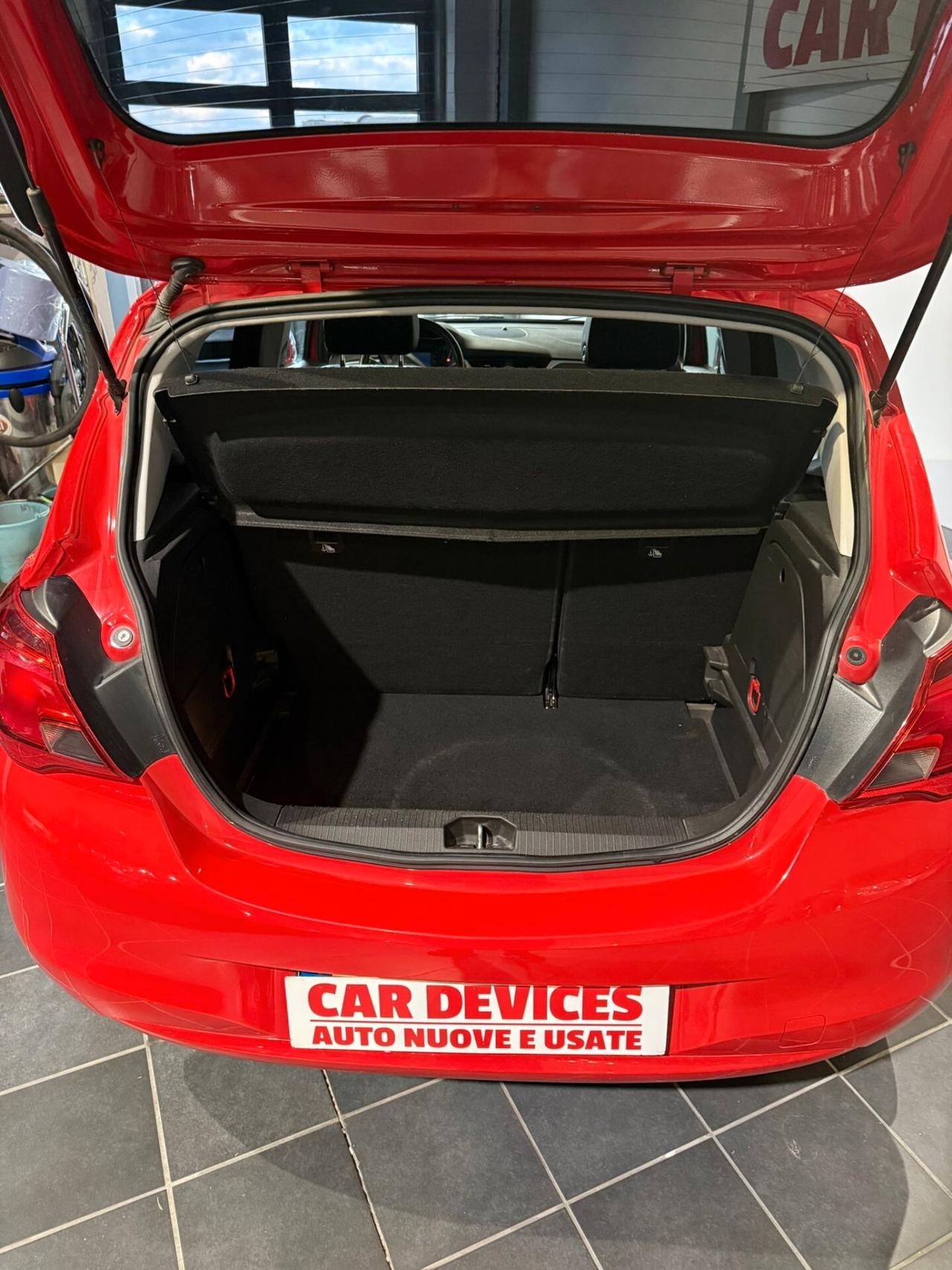 Opel Corsa-NEOPATENTATI-GARANZIA