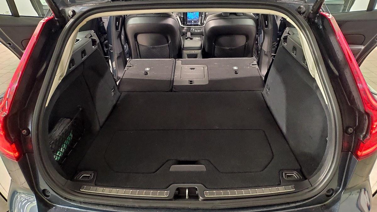 VOLVO V60 B4 Mild Hybrid Automatico Core