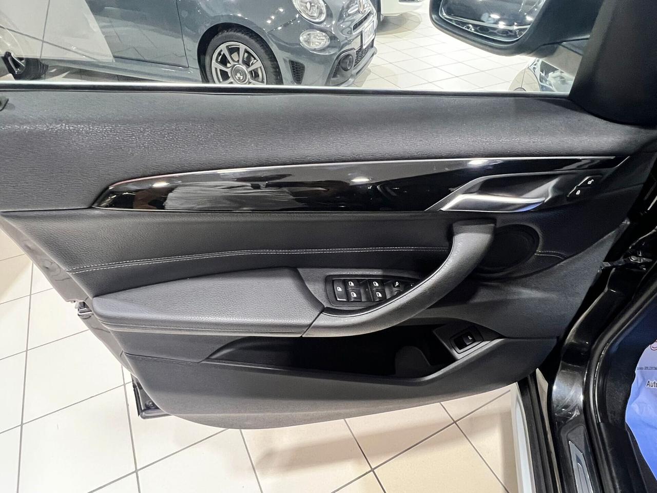 Bmw X1 sDrive18d xLine