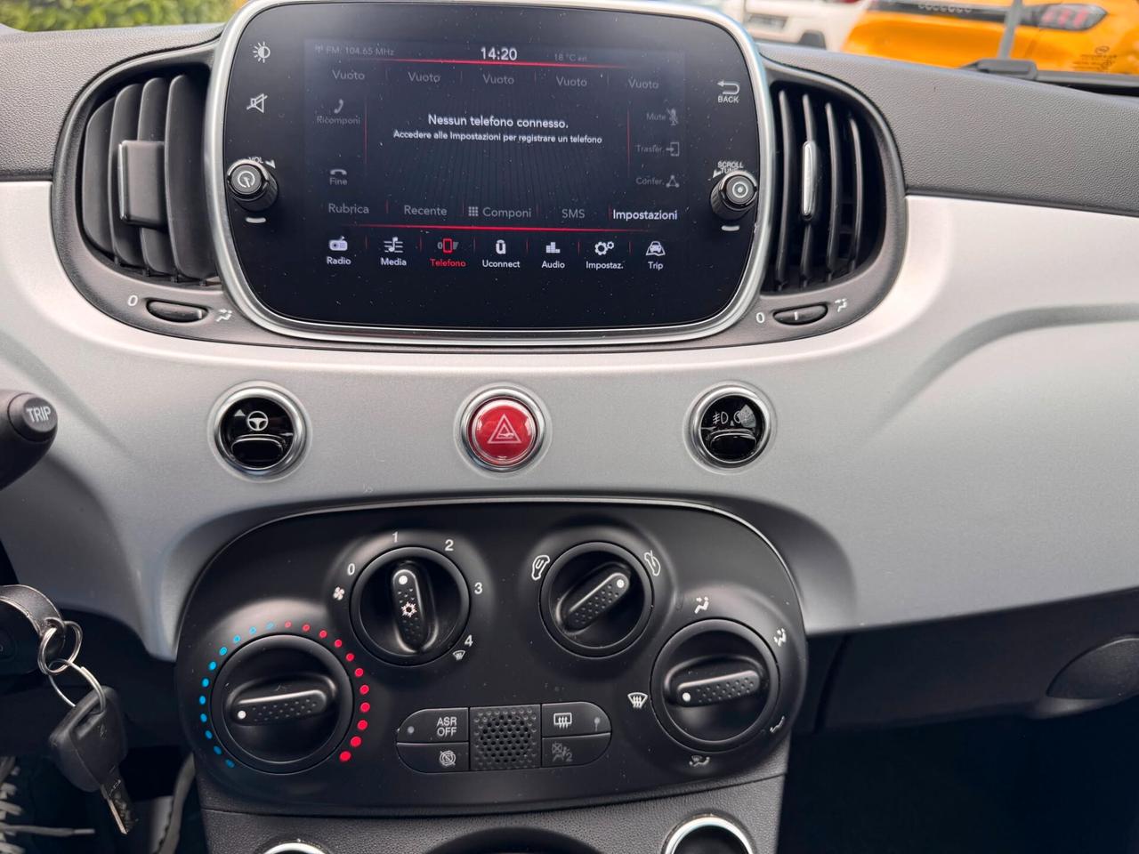 Fiat 500 C 1.0 70cv Hybrid My Connect