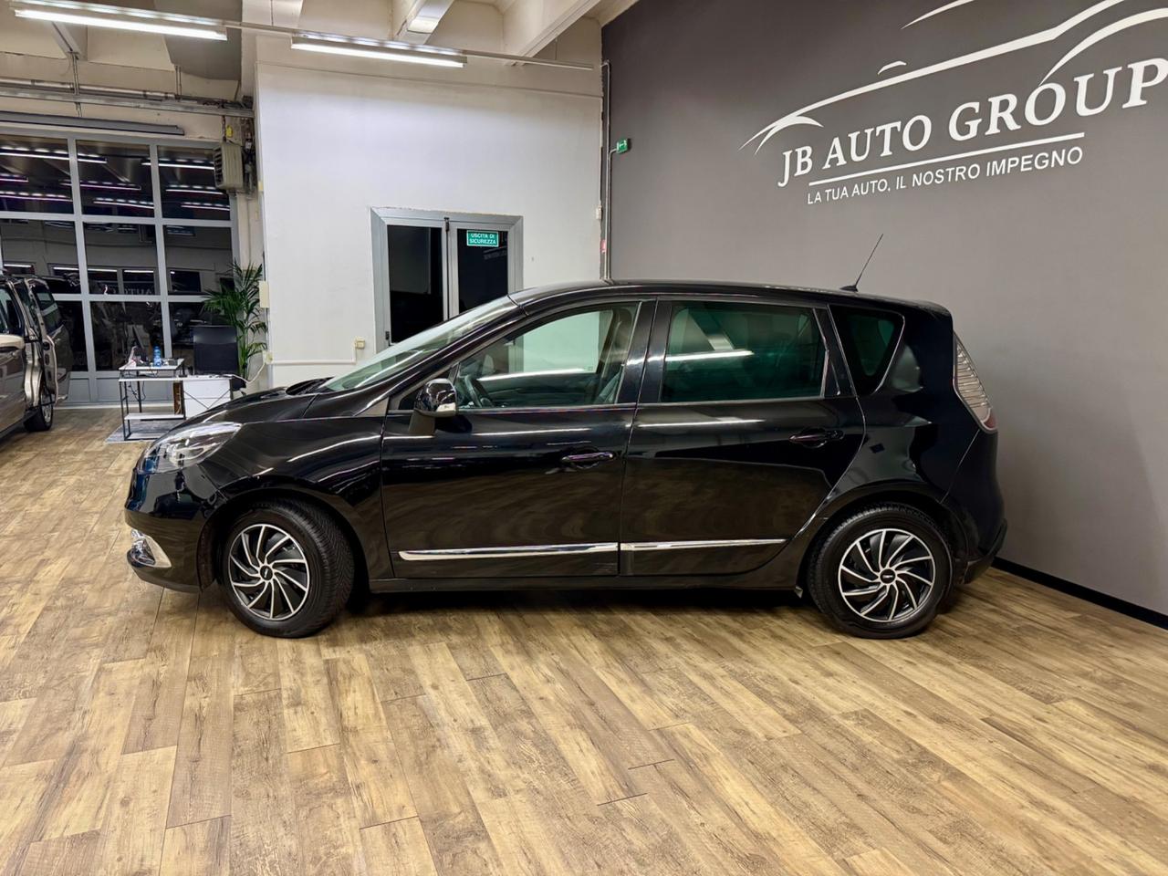 Renault Scenic Scénic XMod 1.5 dCi 110CV