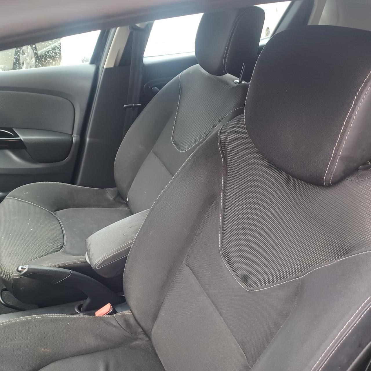 INDISTRUTTIBILE CLIO 1.5 EURO 6 PER NEOPATENTATI