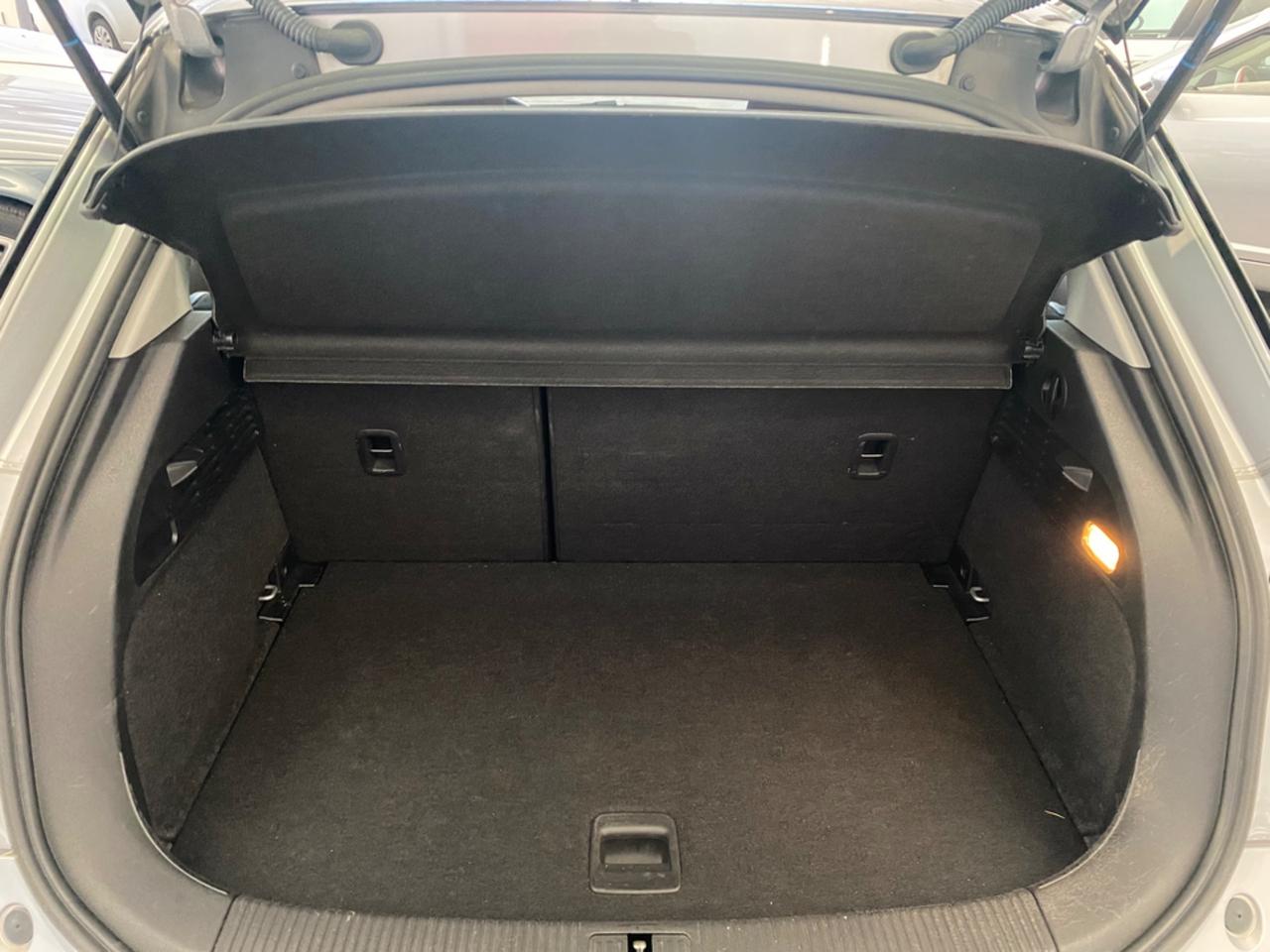 Audi A1 SPB 1.6 TDI S tronic line edition plus
