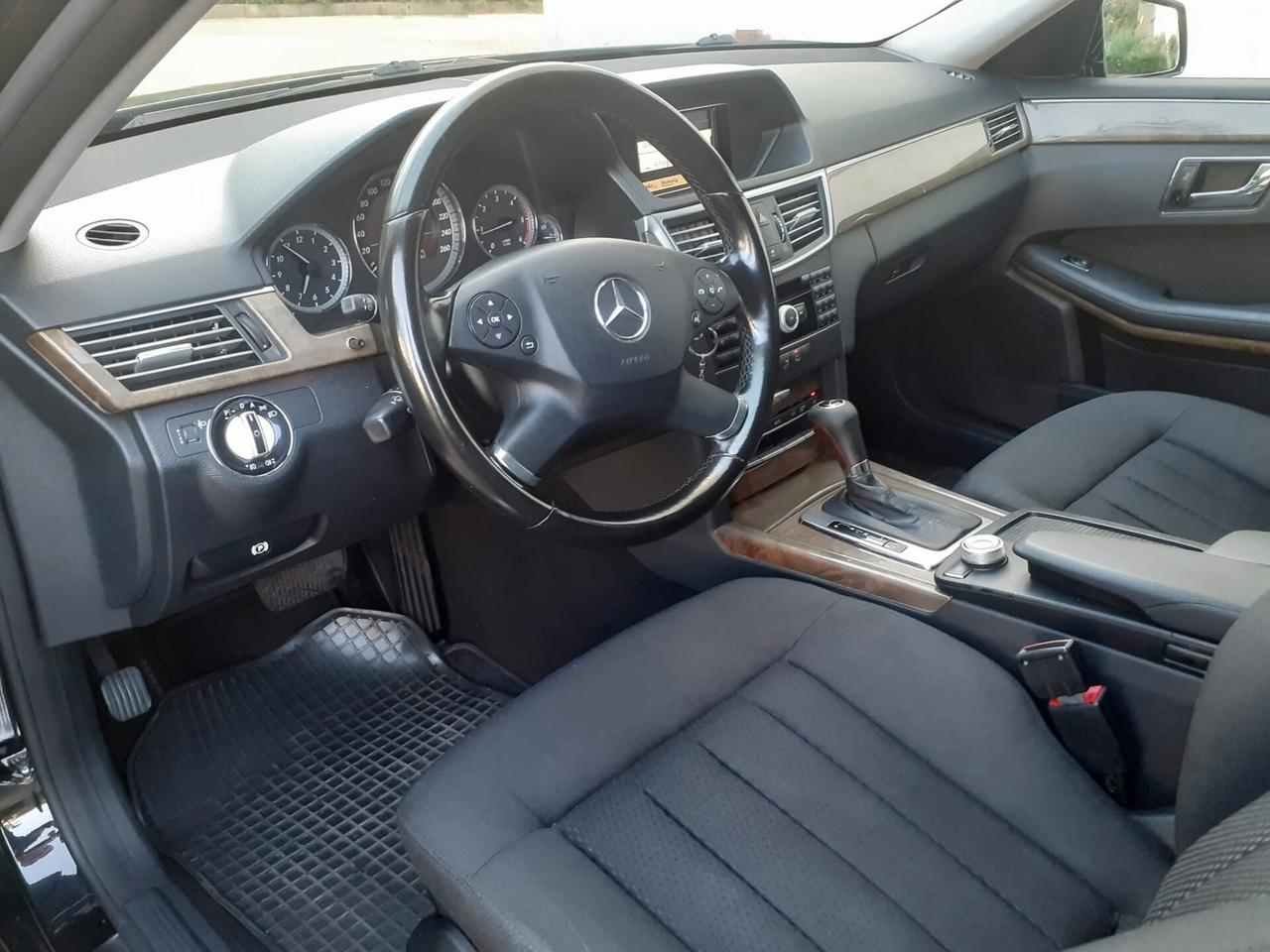 MERCEDES E 220 CDI 170CV BlueEFFICENCY GARANZIA12/36