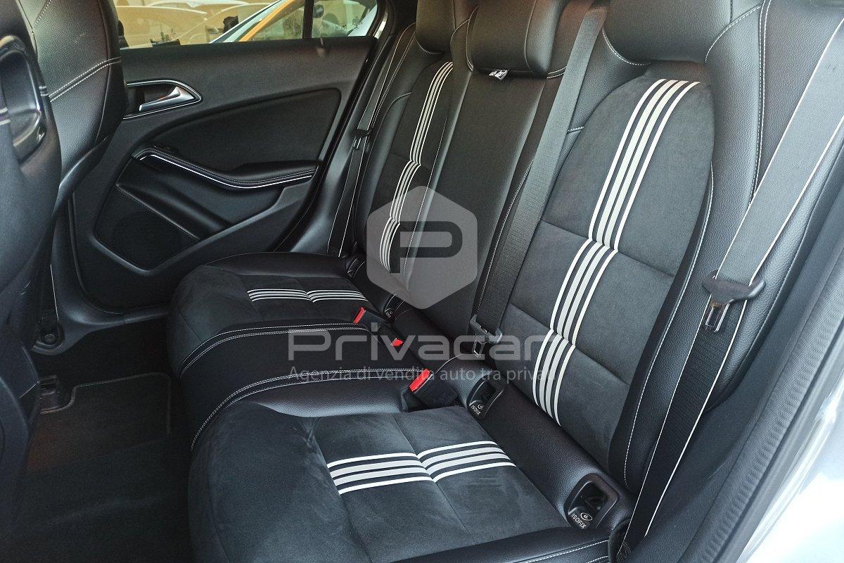 MERCEDES A 200 d Automatic Premium