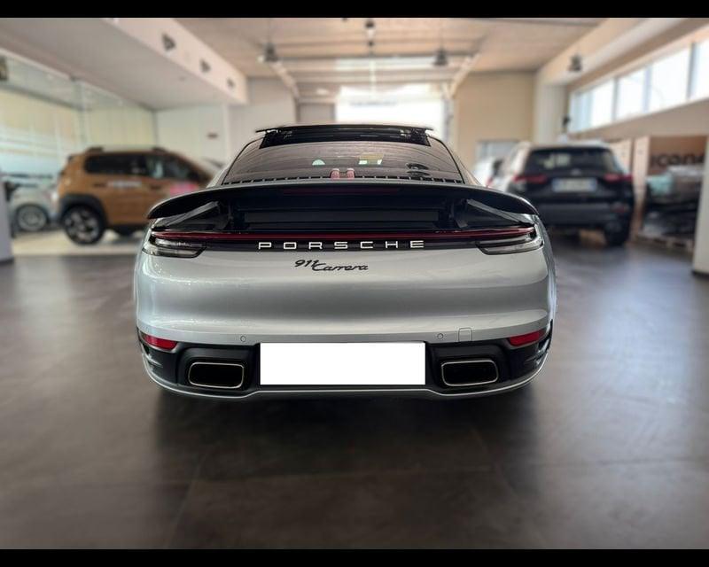 Porsche 911 (992) Carrera