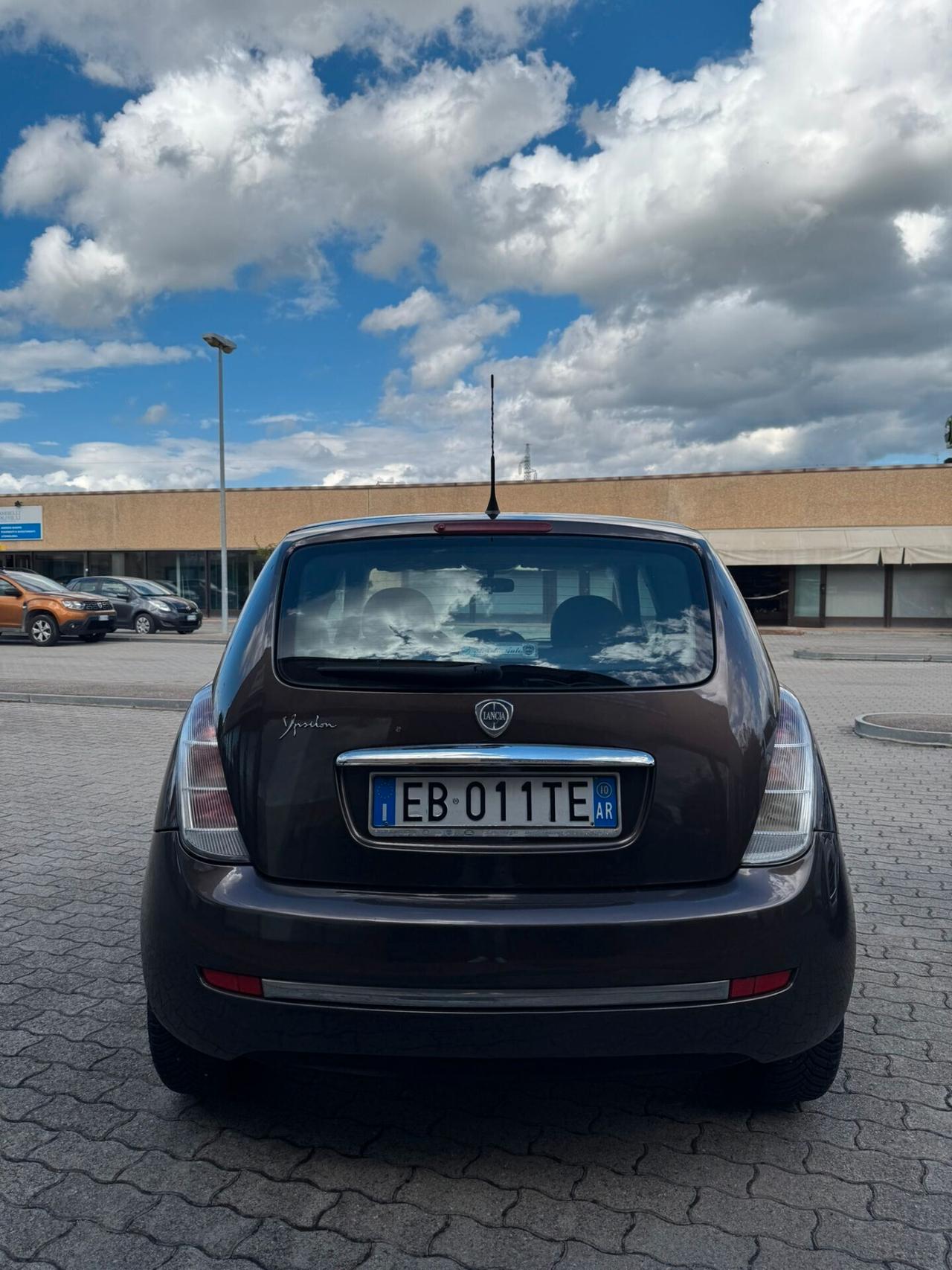 Lancia Ypsilon 1.2 Elle