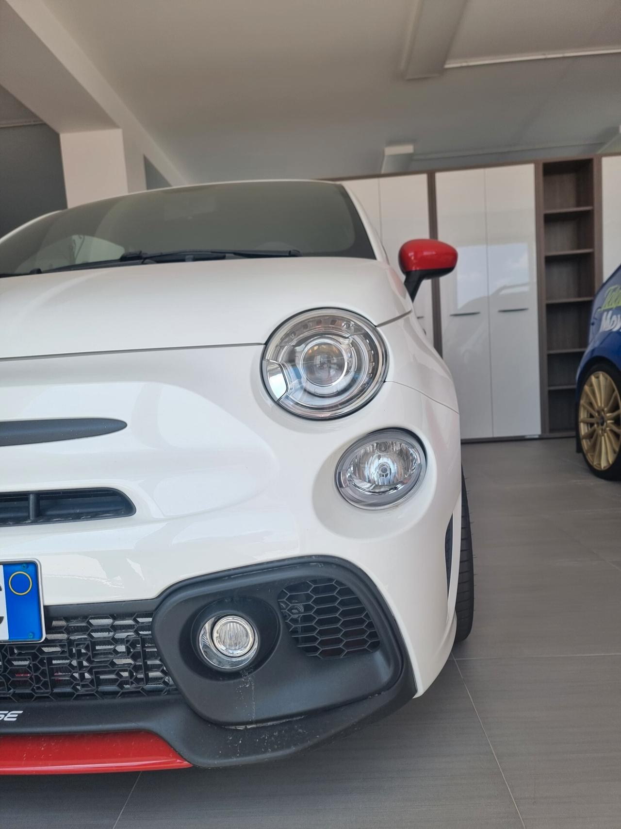 Fiat 500 Abarth 1.4 t-jet Competizione 180cv
