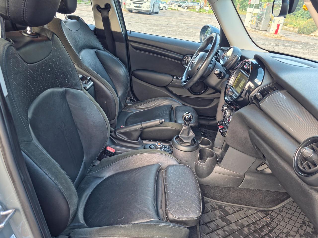 Mini 1.5 Cooper D Hype CV-116 2017-E6B Manuale NEO