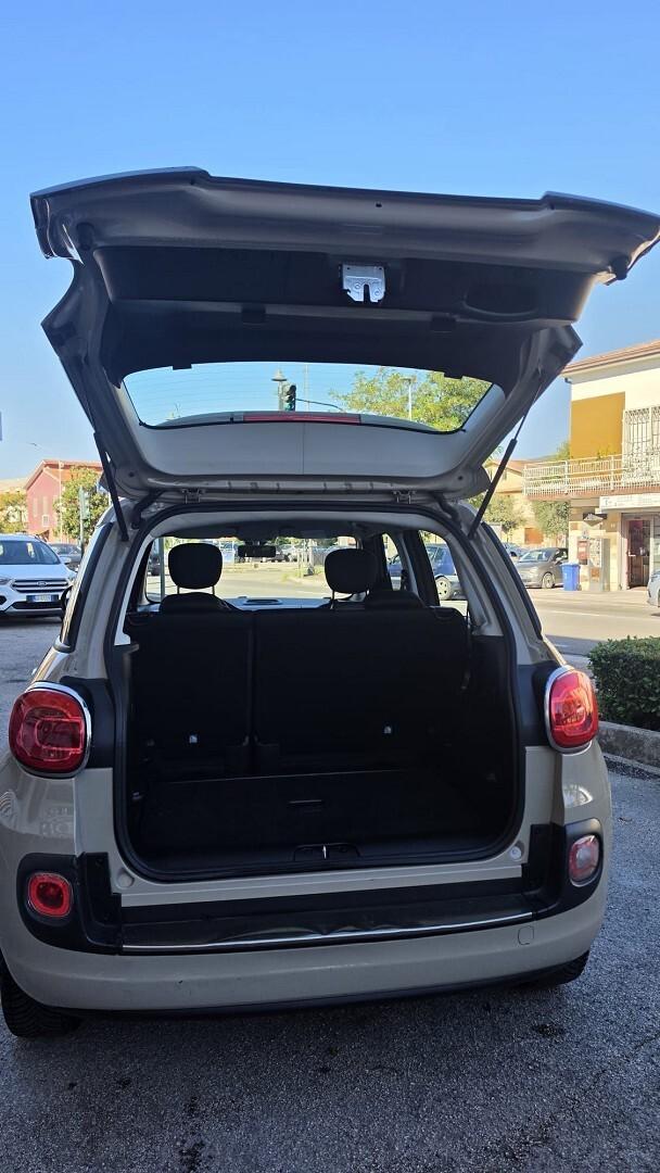 FIAT 500L 1.4 LOUNGE