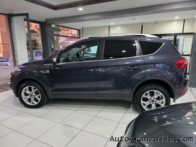 FORD Kuga 2.0 TDCi 140CV 2WD Titanium