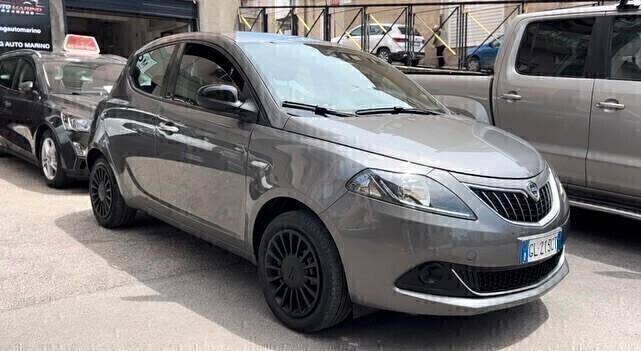 LANCIA YPSILON - ANNO 2022 - Cc 1.0 - Cv 70