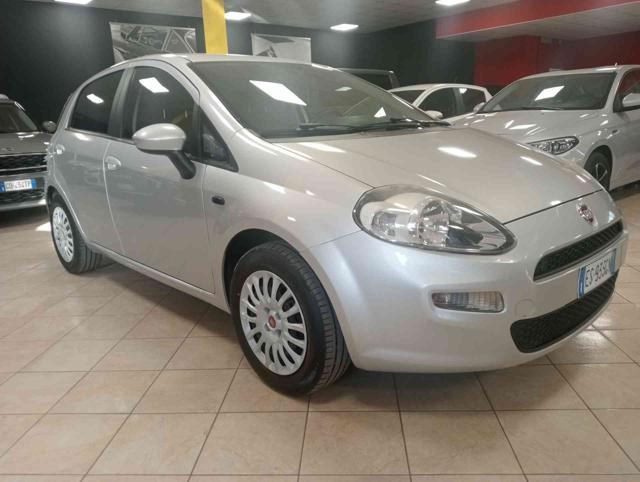 FIAT Punto 1.2 8V 5 porte ** OK NEOPAT. **