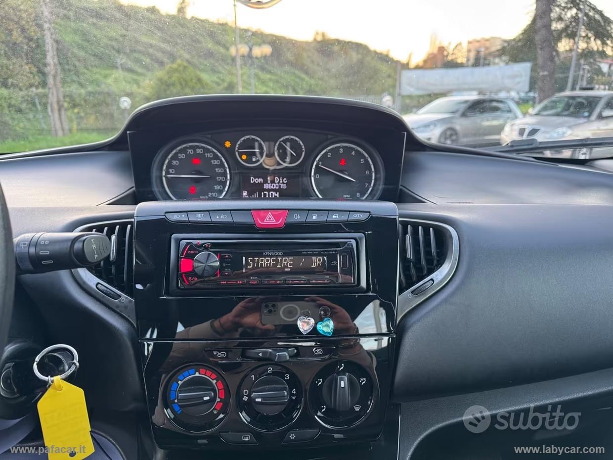 LANCIA Ypsilon 0.9 T.Air 85CV 5p.Met.Ec.Elef.