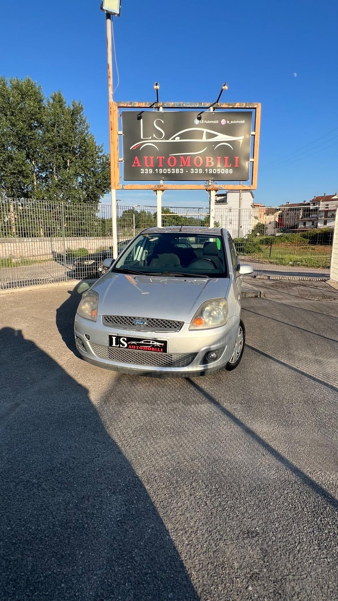 Ford Fiesta 1.4 TDCi 5p. Ghia