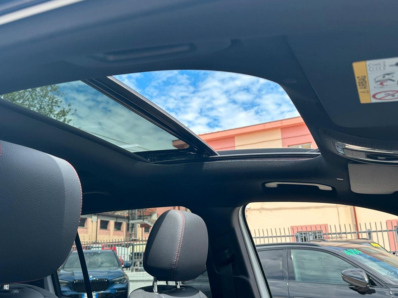 MERCEDES GLB 200d PREMIUM 4MATIC AUTO 7 POSTI - IVA