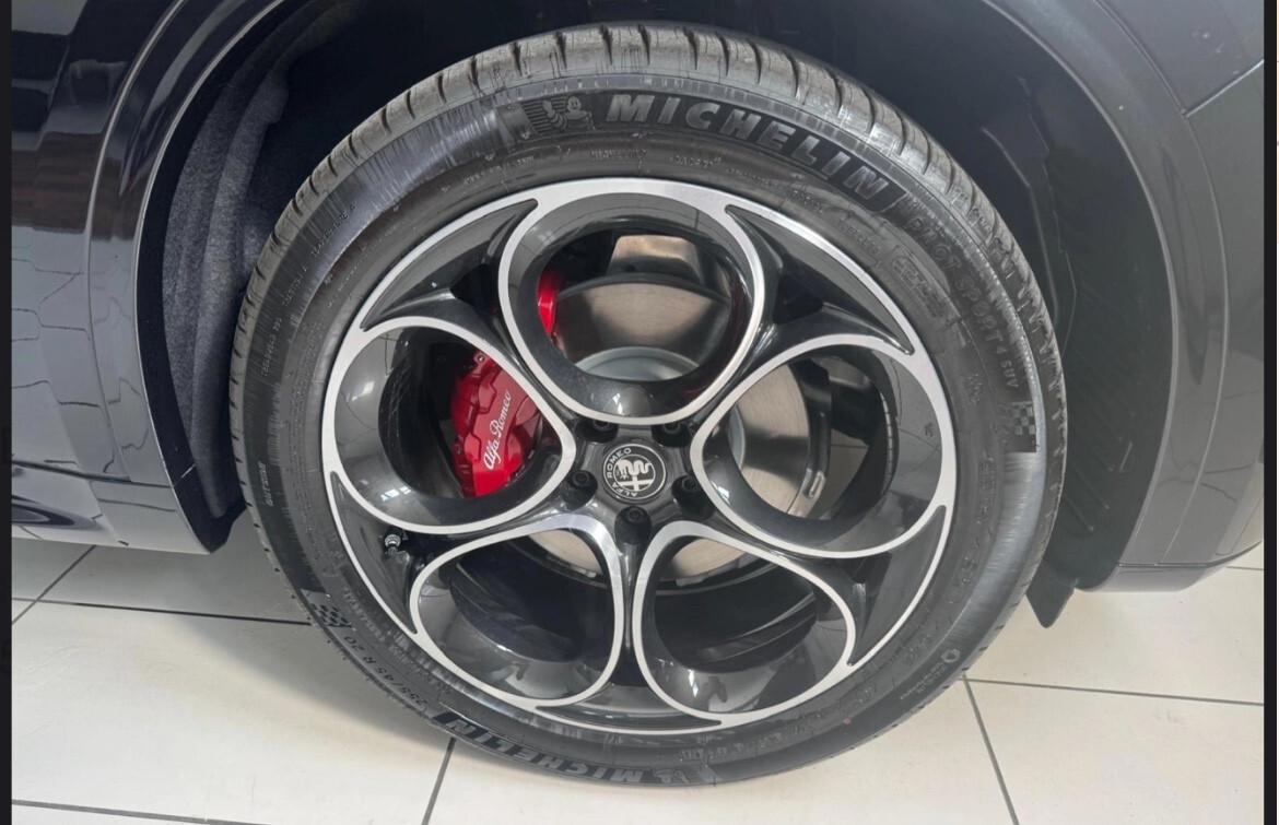Alfa Romeo Stelvio 2.2 Turbodiesel 210 CV AT8 Q4 Veloce