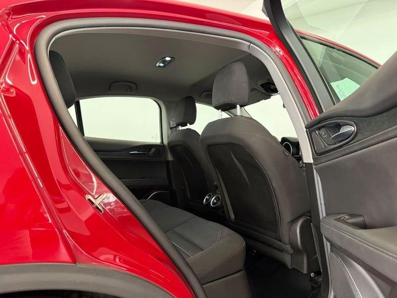 Alfa Romeo Stelvio 2.2 Turbo Diesel 190CV Business AT8 RWD